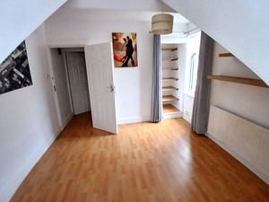 Photo 9- click for photo gallery